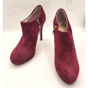 Vince Camuto Red Suede Ankle Booties With Gold Zippers – Size 8